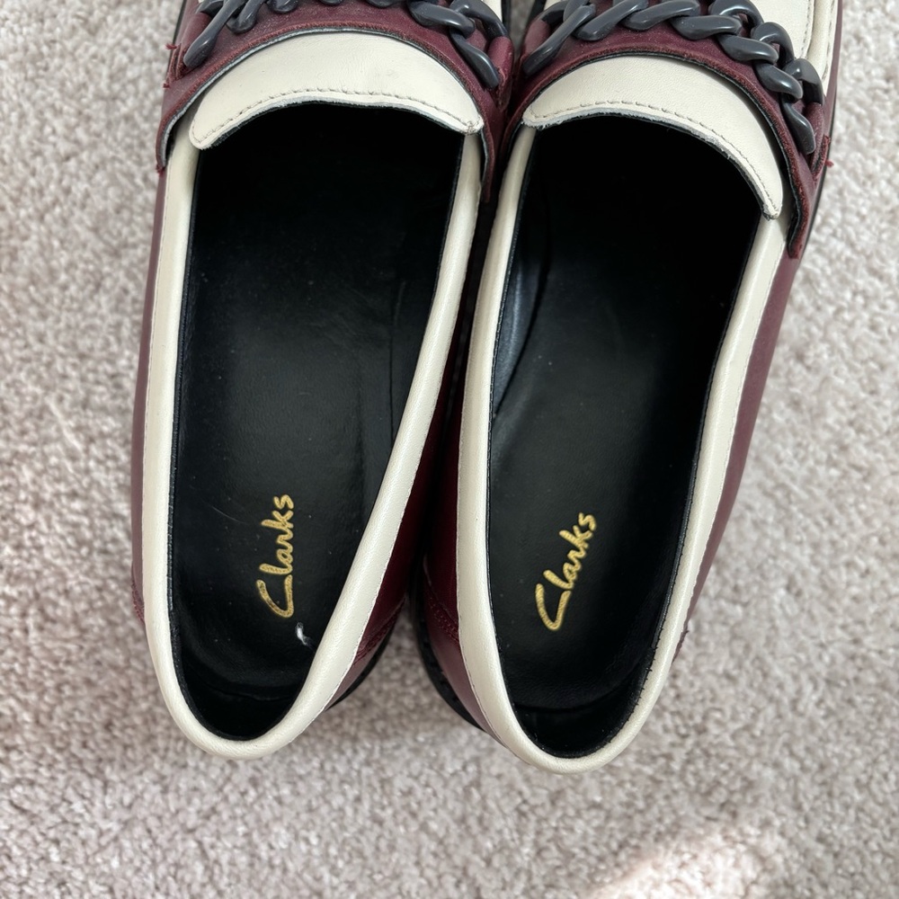 Clarks Red and Cream Loafers - Picture 7 of 10
